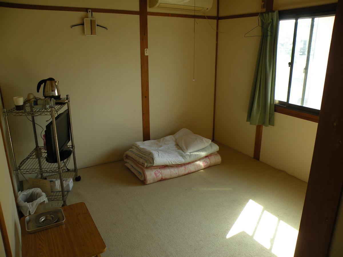 טוקושימה Business Hotel Minshuku Minato מראה חיצוני תמונה