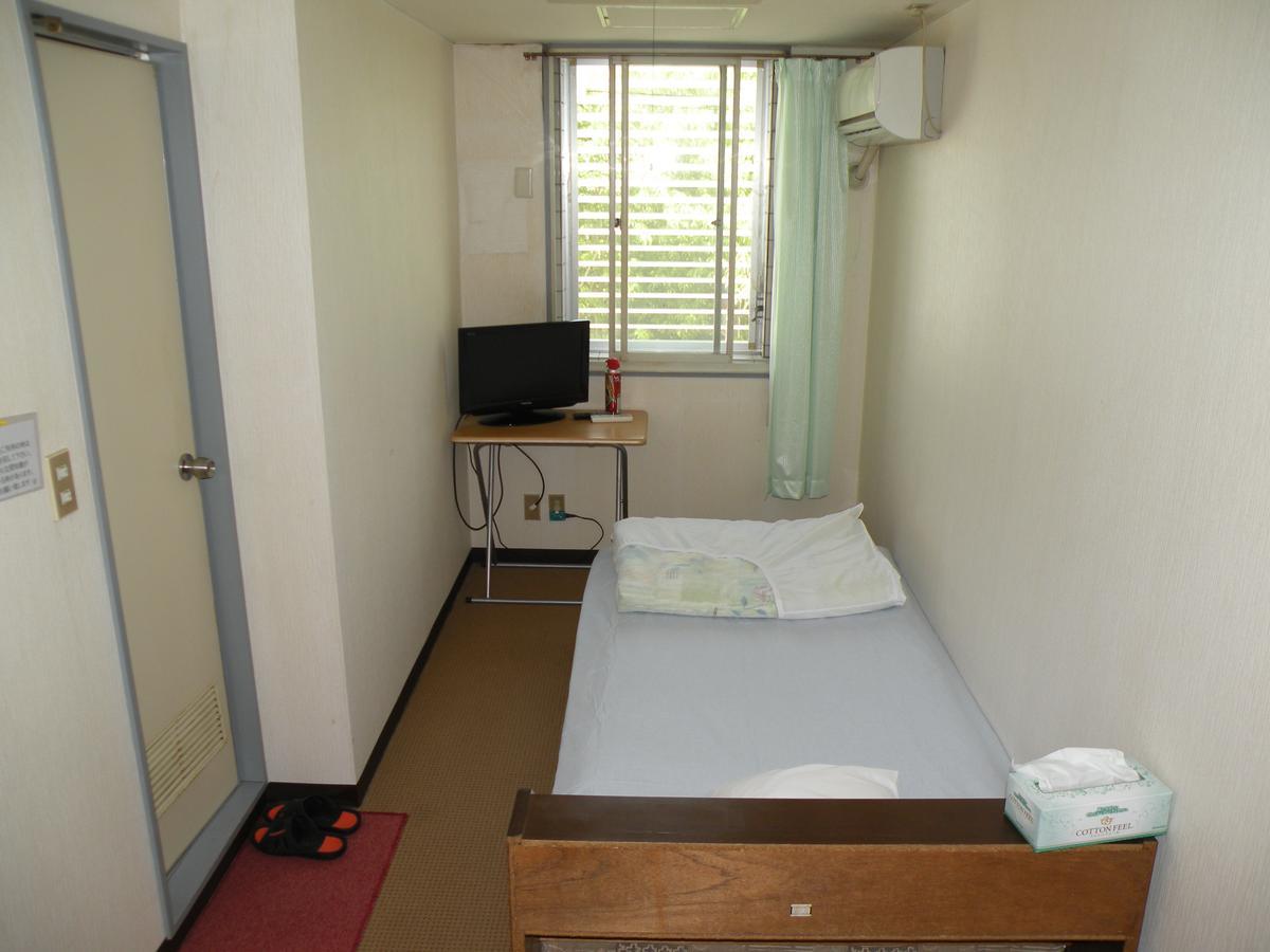 טוקושימה Business Hotel Minshuku Minato מראה חיצוני תמונה