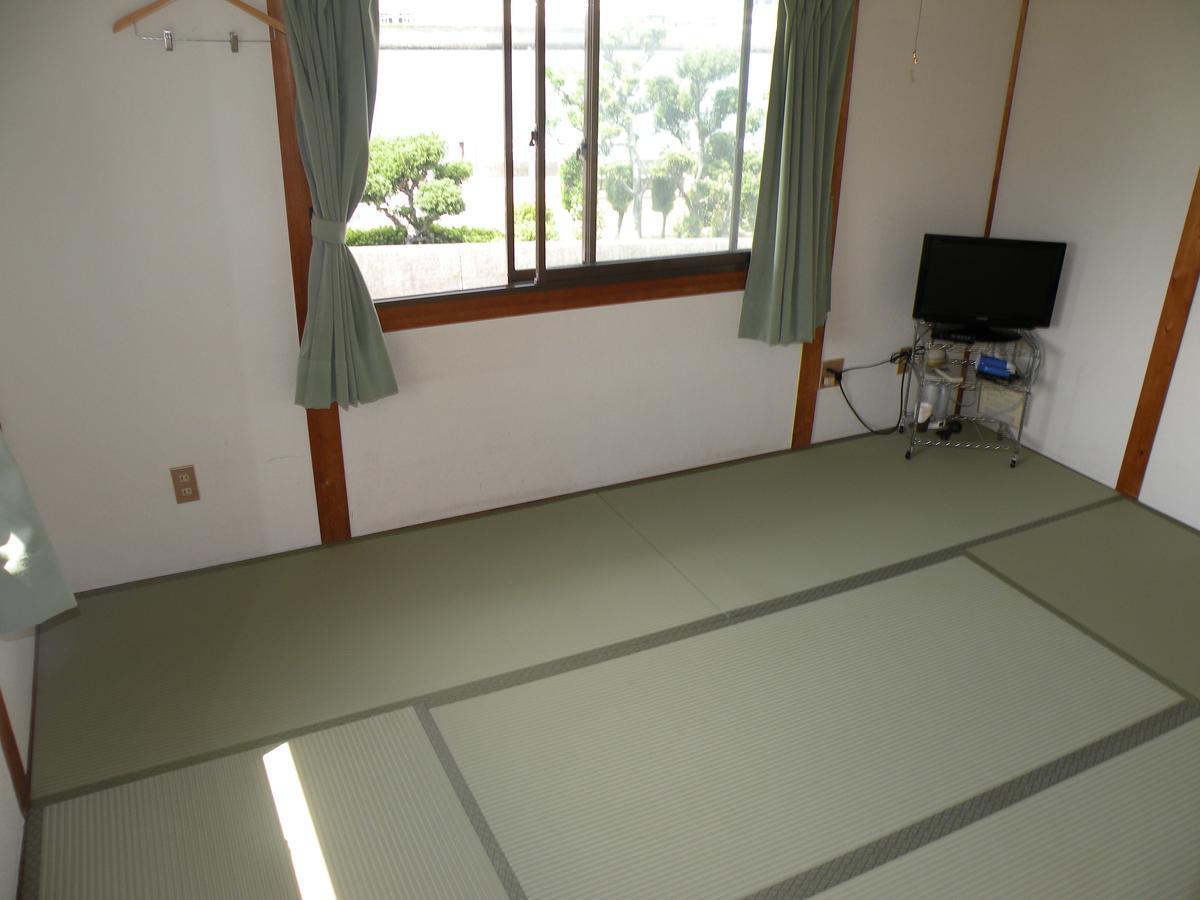 טוקושימה Business Hotel Minshuku Minato מראה חיצוני תמונה